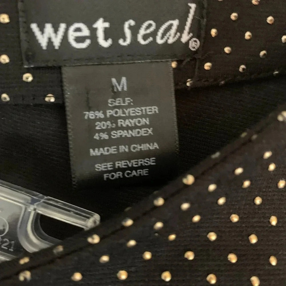 WET SEAL top - Picture 6 of 6